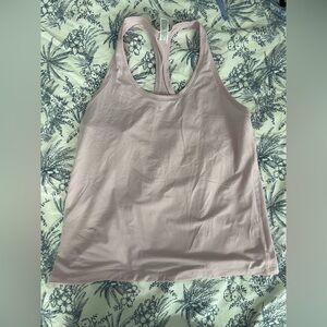 Size medium workout tank